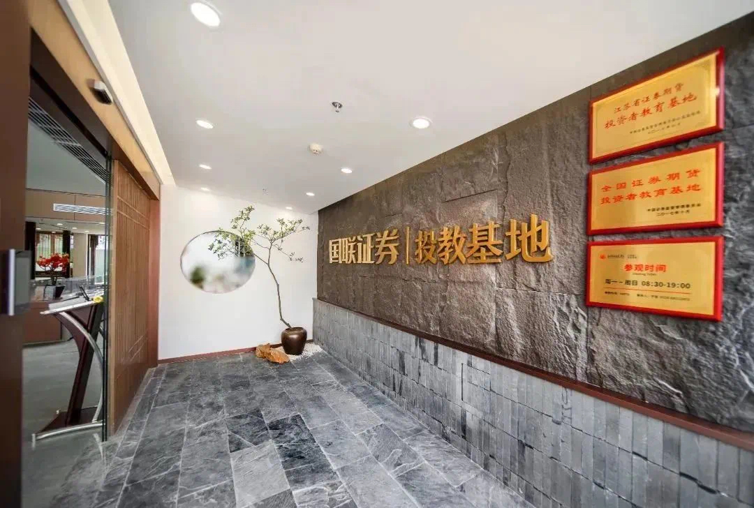 【免費的api接口網(wǎng)站】2025財年第二季度收入增長5% 淘天“雙11”告捷，阿里對未來的信心回來了