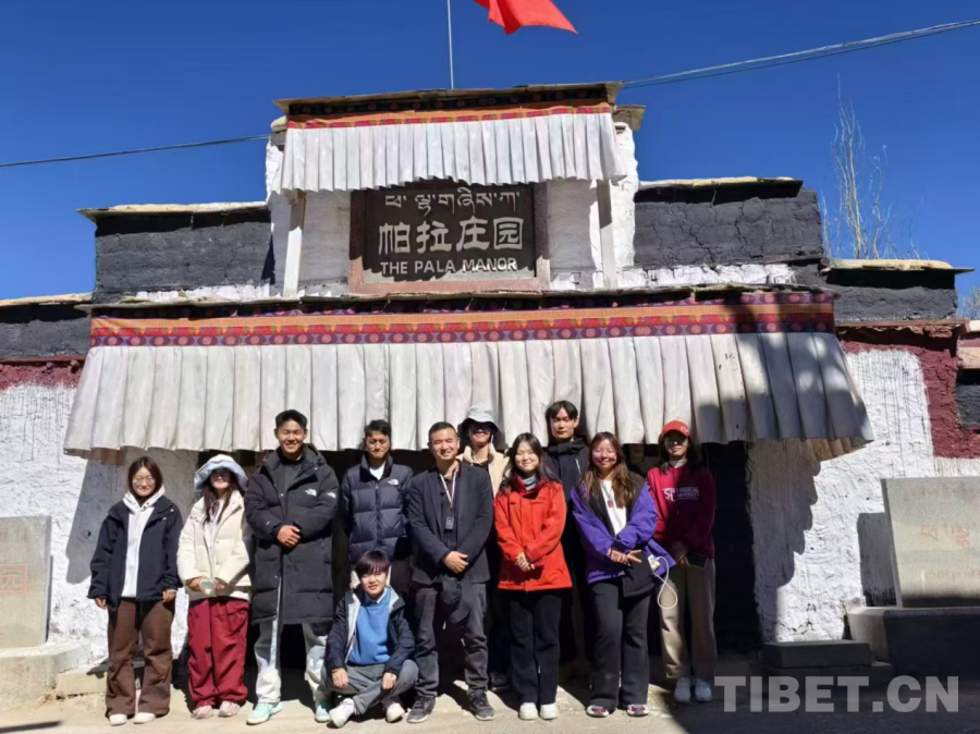 今年10月，全國(guó)鐵路發(fā)送旅客37.1億人創(chuàng)歷史同期新高