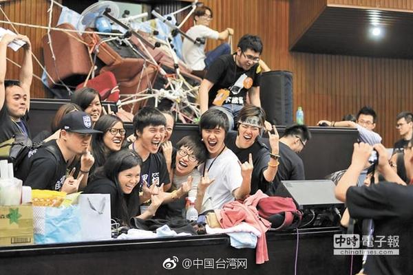 【黑料傳送門不迷路】“入會”需要謹慎 警惕非法集資的風險