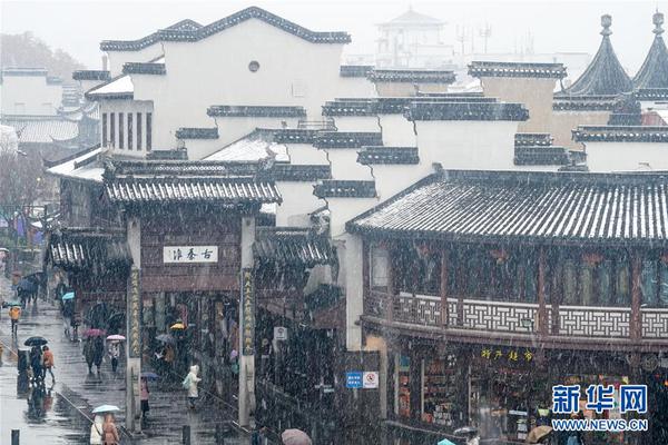 美國(guó)汽車(chē)沖撞人群事件嫌疑人疑與“伊斯蘭國(guó)”有關(guān)