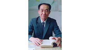 重慶高爾夫公開賽結(jié)束 周彥含連續(xù)三次贏得冠軍