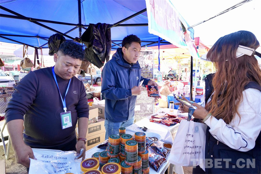 【黑料門(mén)-今日黑料-最新反差】人民銀行開(kāi)展786億元逆回購(gòu)操作 公開(kāi)市場(chǎng)實(shí)現(xiàn)凈投放373億元